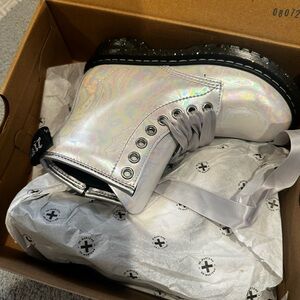 Dr. Martens Kids Shiny Silver Boots